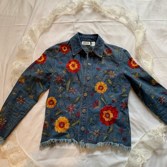 !!!!!!SOLD!!!!!Chico’s denim jacket size 0 SOLD - Picture 2 of 3